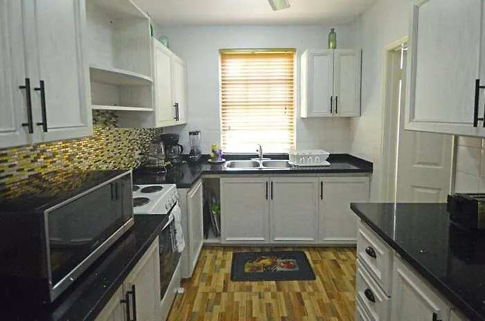 Sea 7 Apartment *
